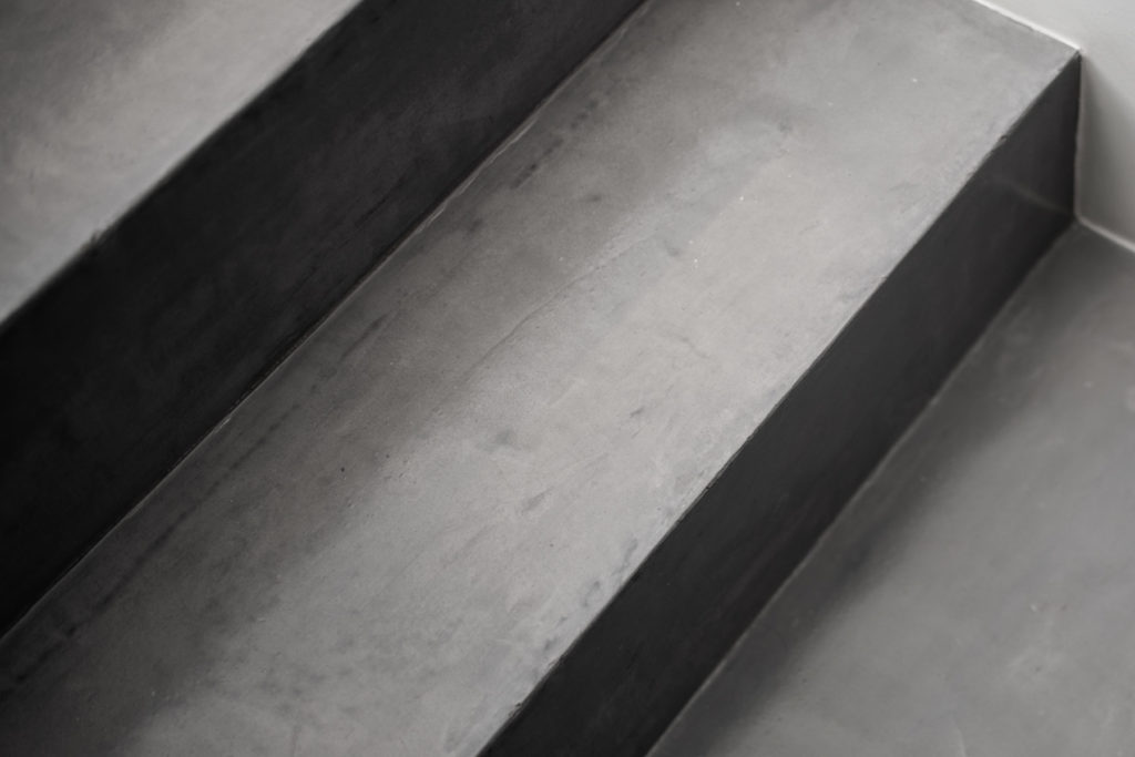 escalier-beton-cire-thonon