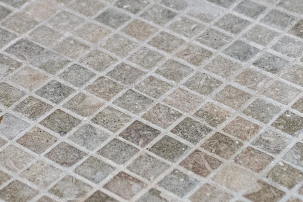 pose de carrelage mosaïque chablais